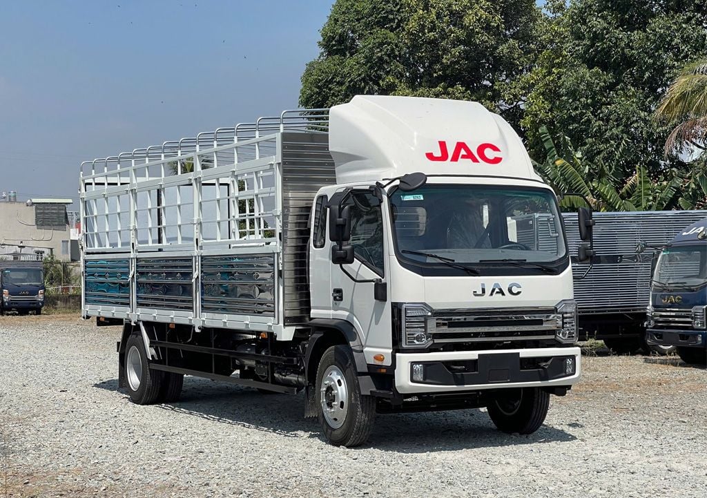 giá xe tải 8 tấn
