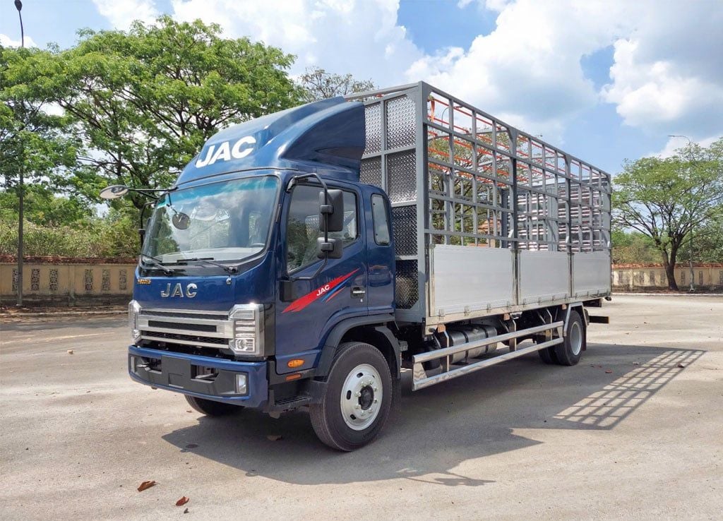 giá xe tải 8 tấn