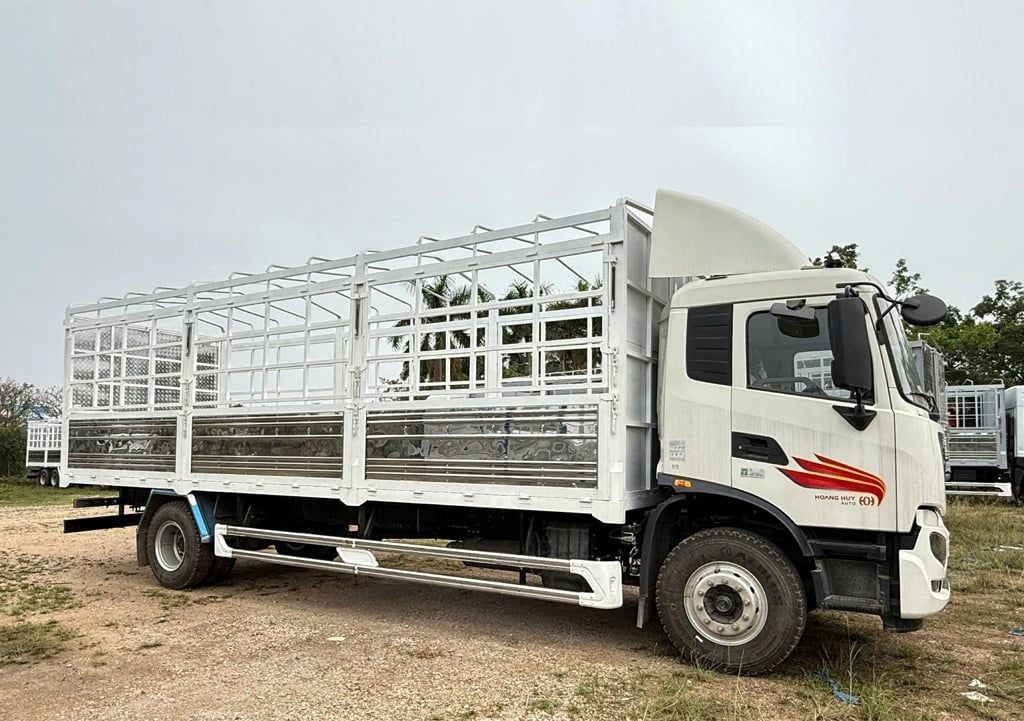 giá xe tải 9 tấn