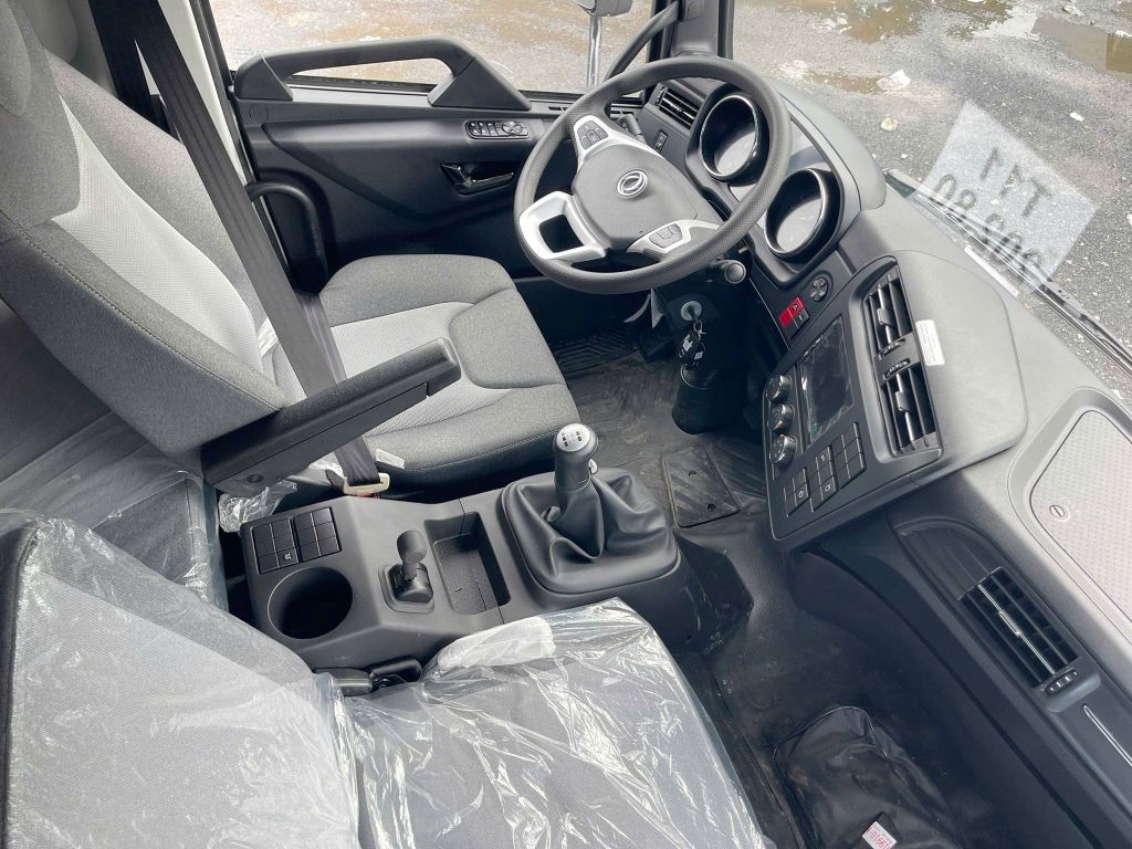 xe tải dongfeng thùng container