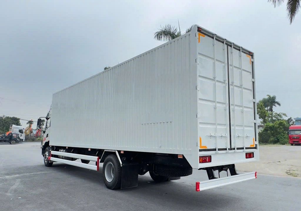 xe tải dongfeng thùng kín
