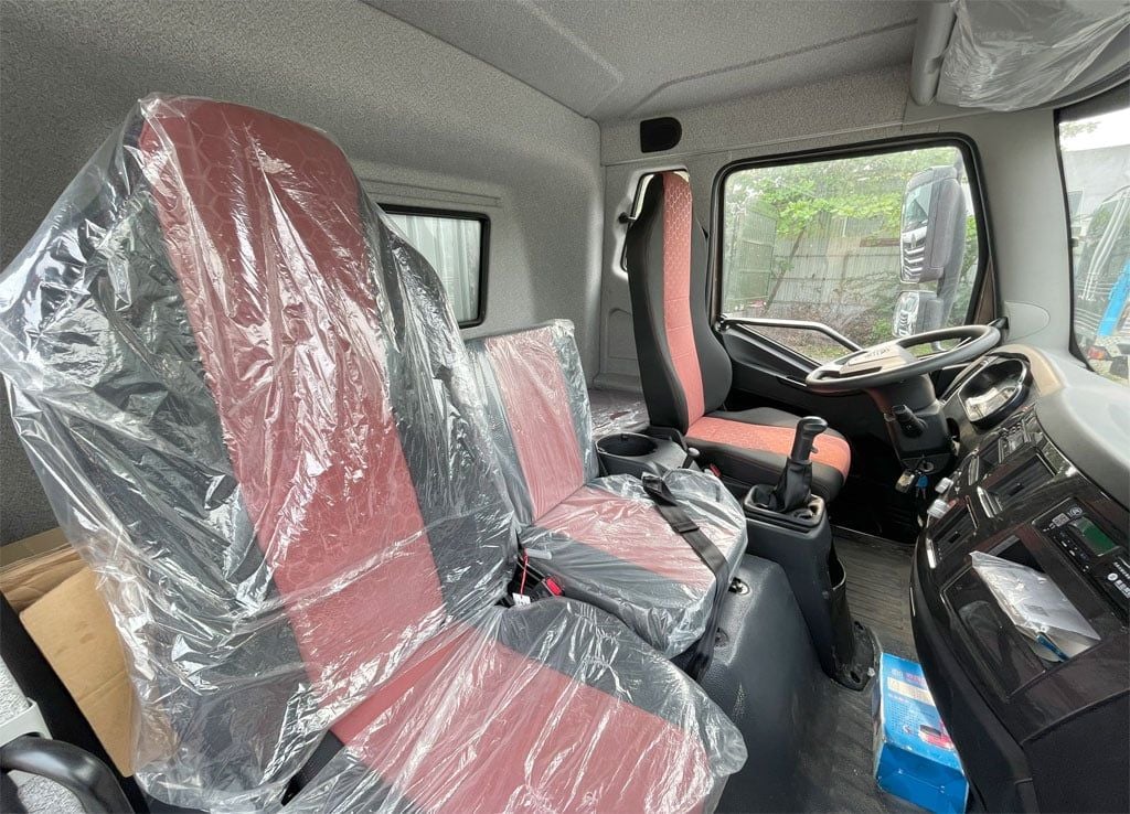 faw 8 tấn thùng dài