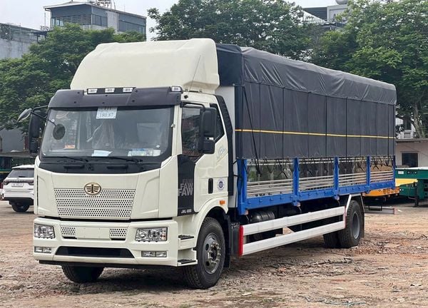 giá xe tải faw