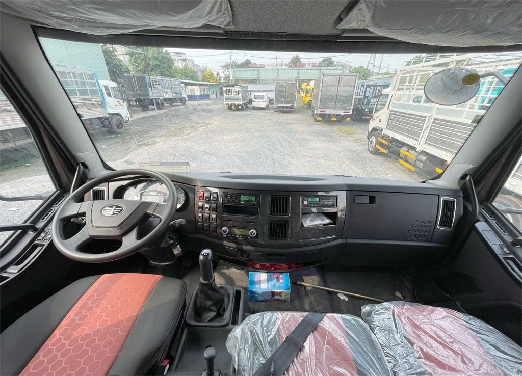 xe tải faw thùng dài cao 2m5