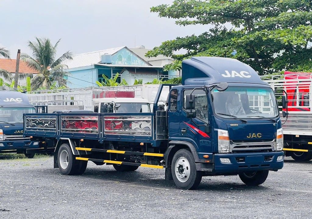 giá xe tải 8 tấn
