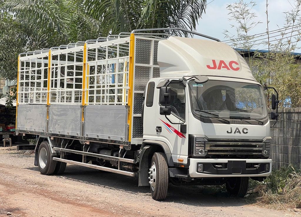 xe tải jac 9 tấn