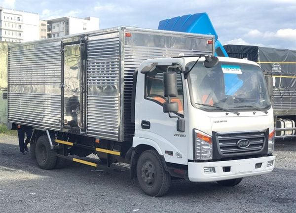 giá xe tải 3.5 tấn