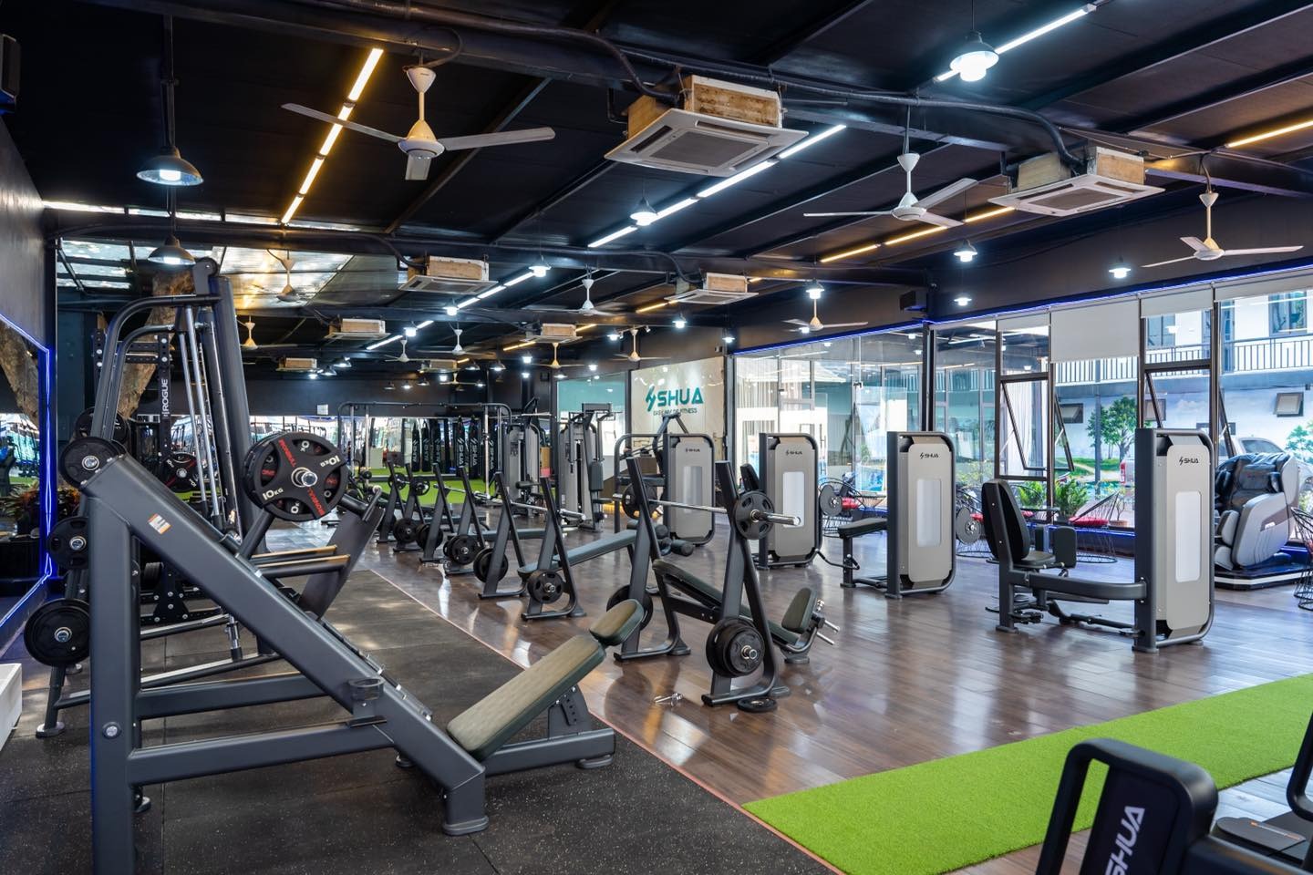 Dự Án Phòng Gym và Yoga tại CT Pool Fitness And Yoga - Hoàng Huy Grand Tower Hải Phòng