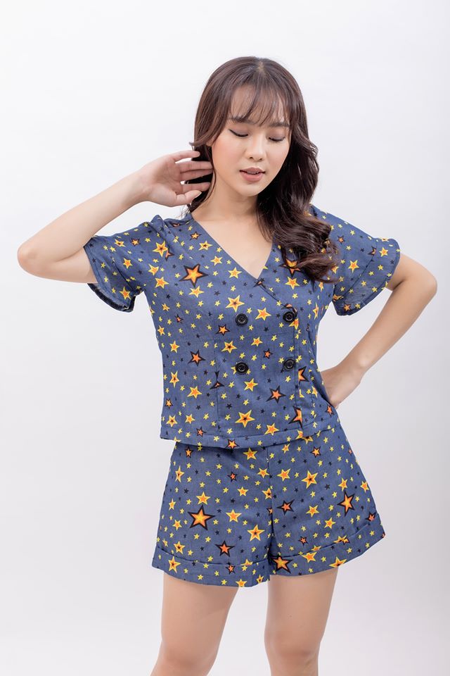 Bảng size Bộ đùi cổ tim tay loe 4 nút ngôi sao