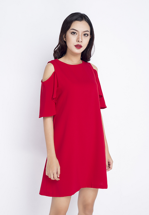 ĐẦM TRỄ VAI - CỨ DIỆN LÀ XINH, CHẲNG LO LỖI MỐT