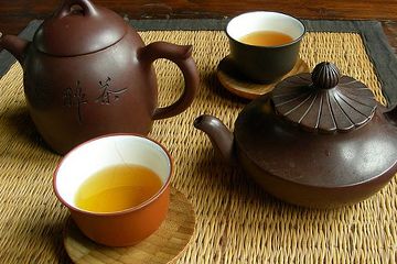 "Nhất thủy, nhì trà, tam bôi, tứ bình, ngũ quần anh" trong văn hóa trà