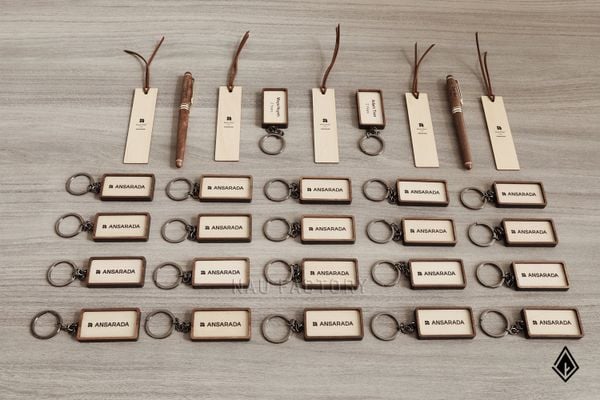 Ansarada gửi lời cảm ơn chân thành qua set quà gỗ cá nhân hóa