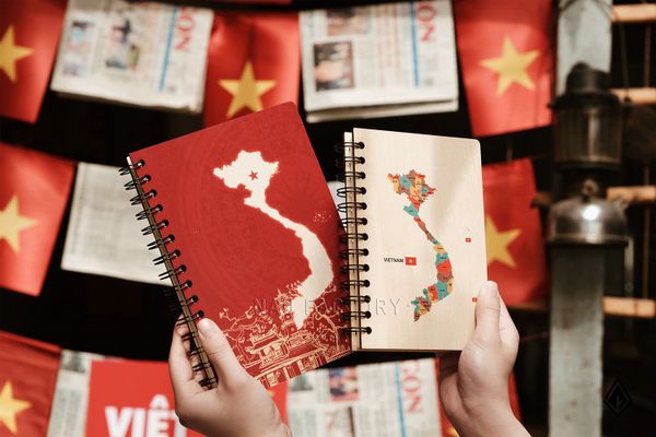 Top 5 món quà Quốc Khánh cho doanh nghiệp từ Nau Factory