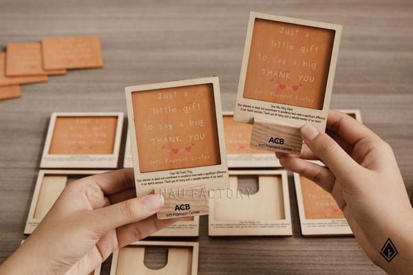 Tranh gỗ mini - Điểm chạm kết nối trong hành trình tri ân từ ACB