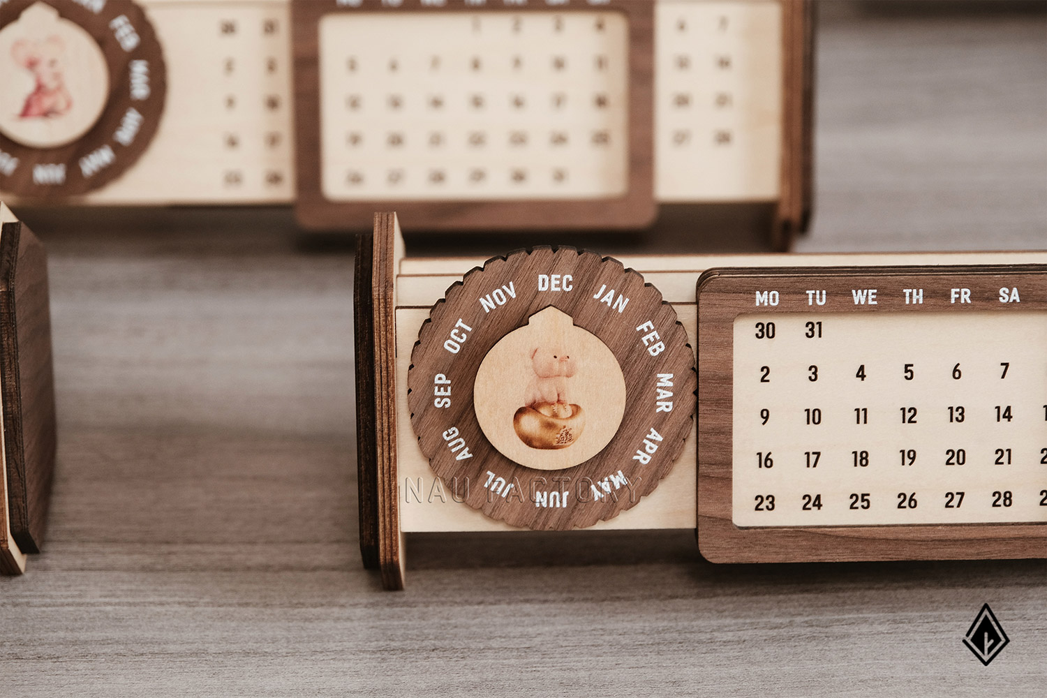 Lịch vạn niên form ngang