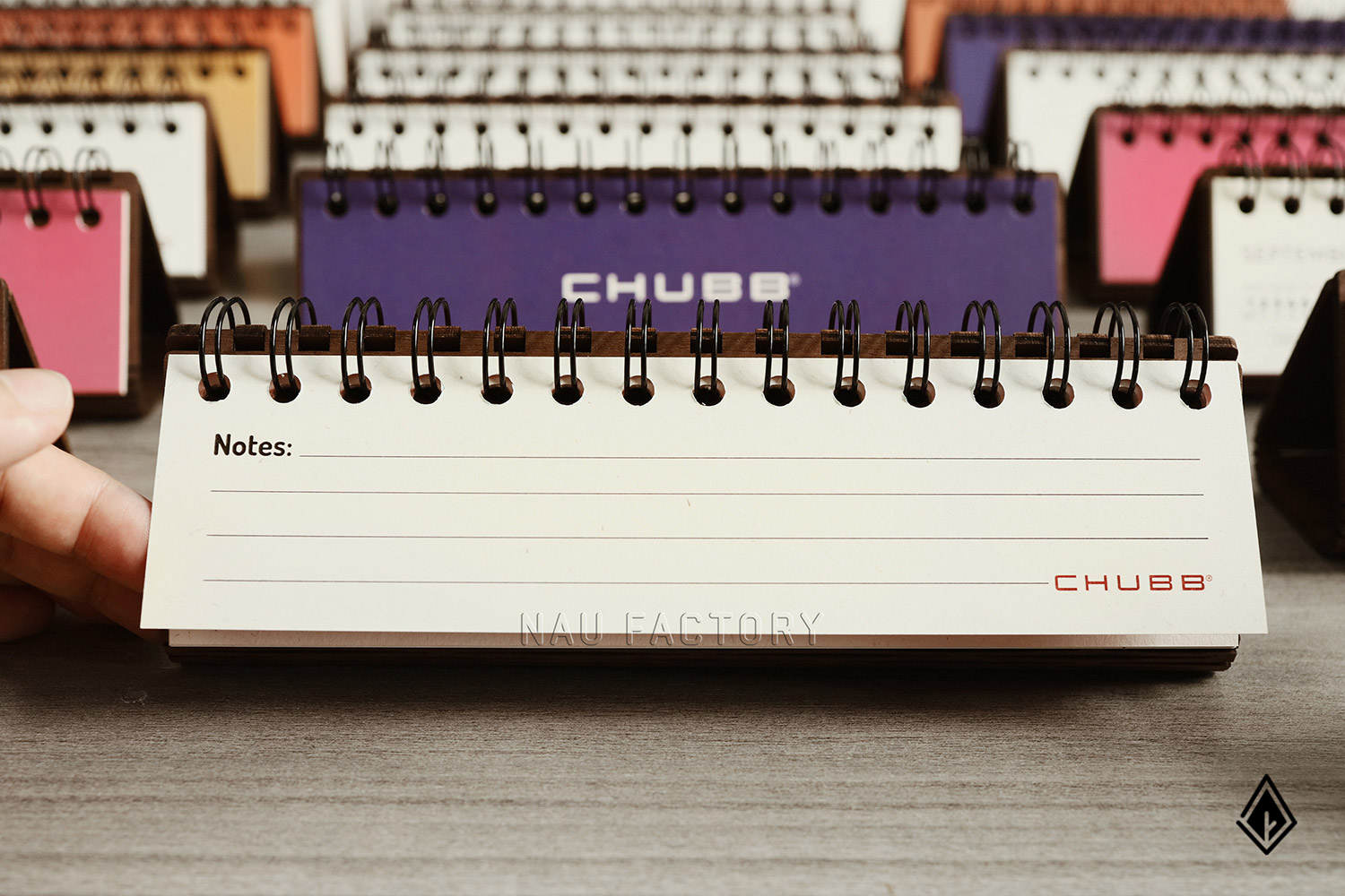 Lịch gỗ form ngang