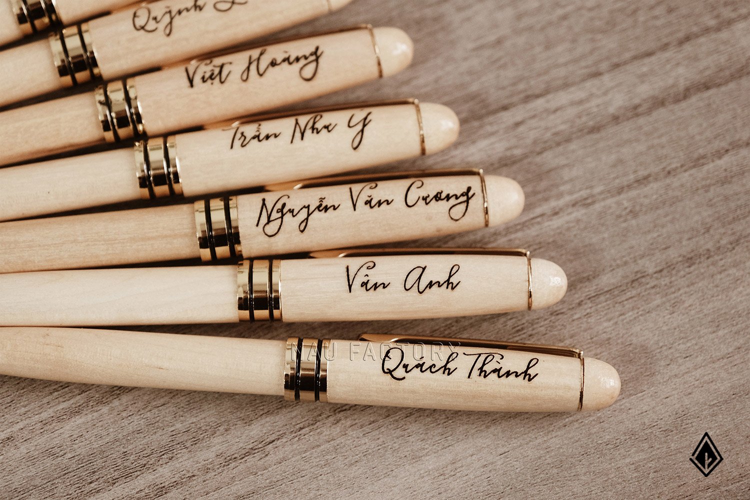 bút gỗ Maple