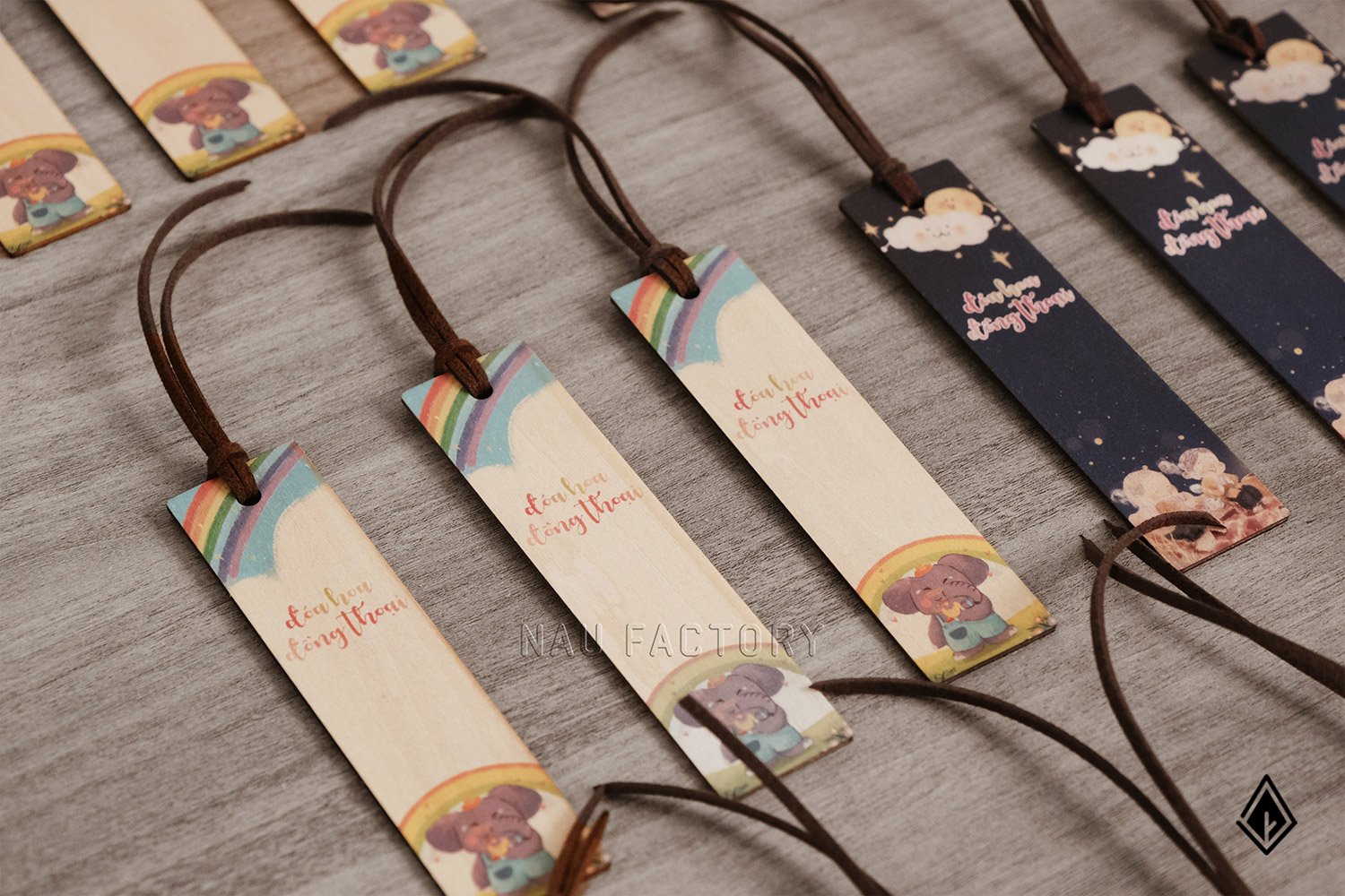 Bookmark gỗ in hình theo yêu cầu