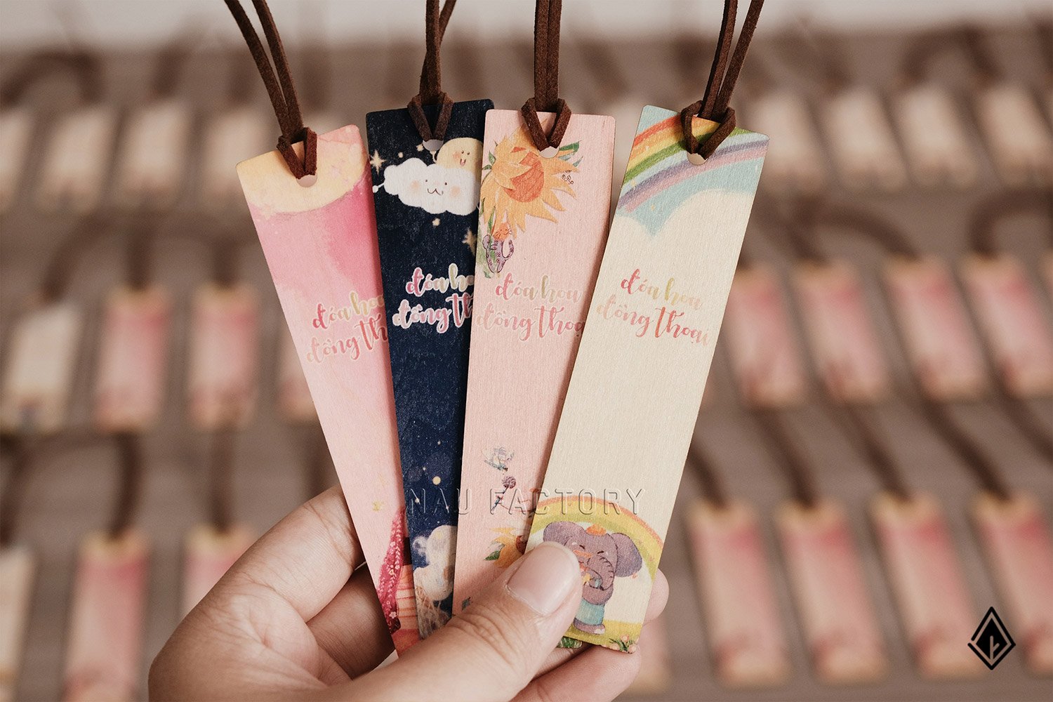 Bookmark gỗ in hình theo yêu cầu