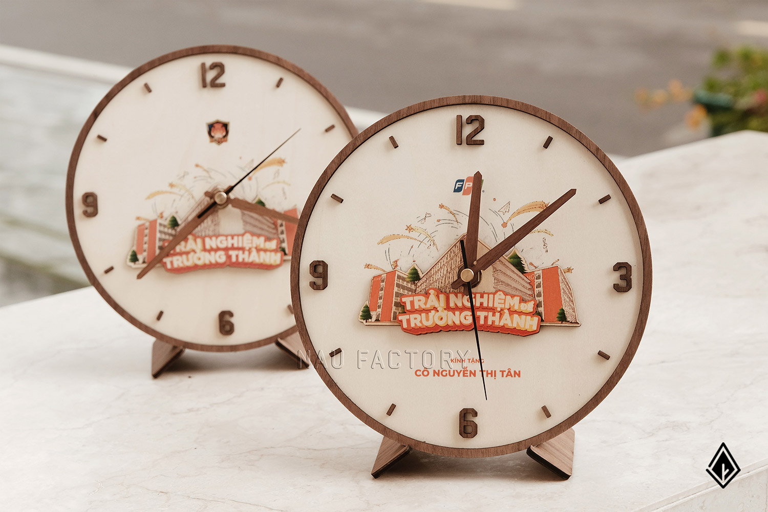 Đồng hồ gỗ tùy chỉnh 3D