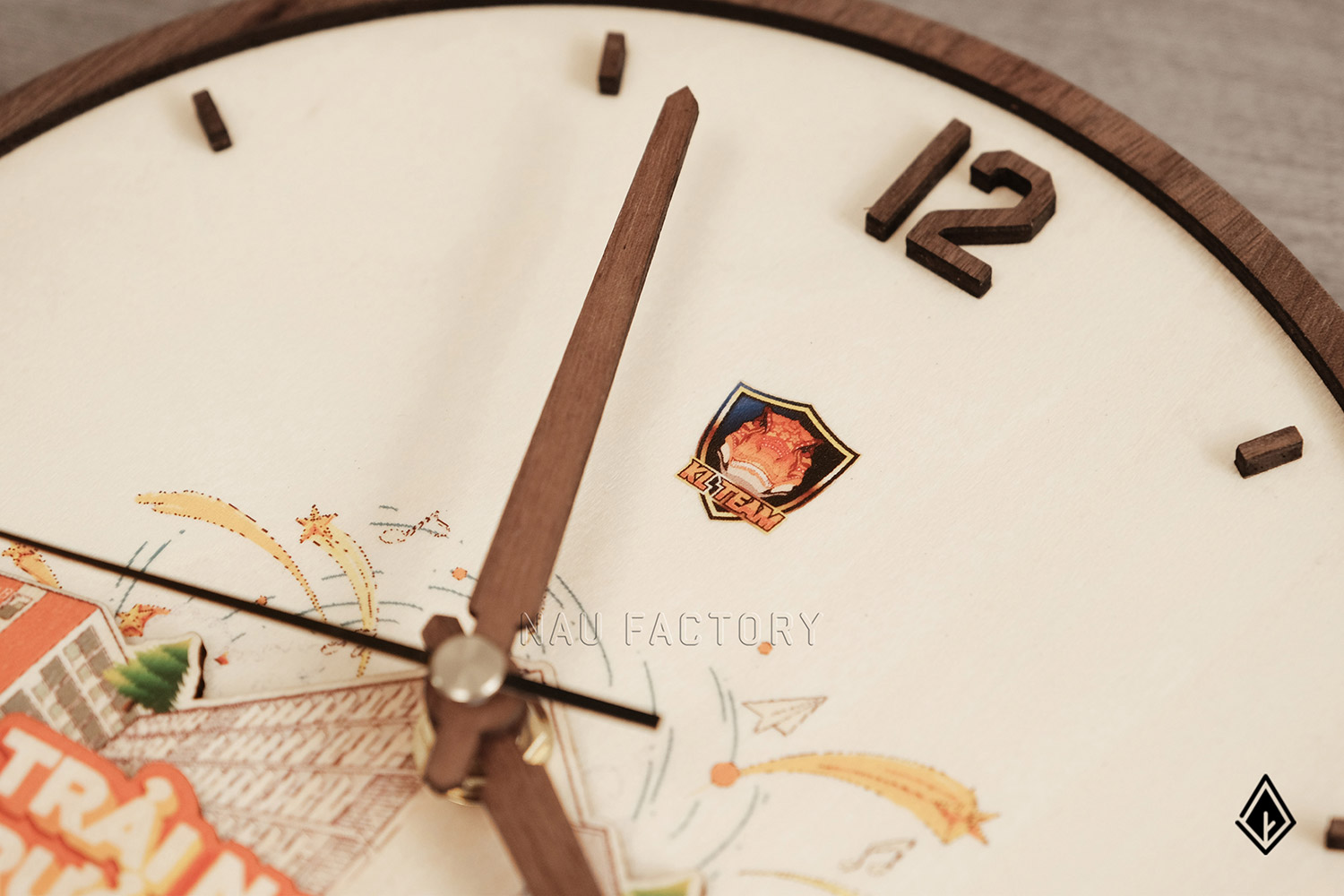 Đồng hồ gỗ tùy chỉnh 3D