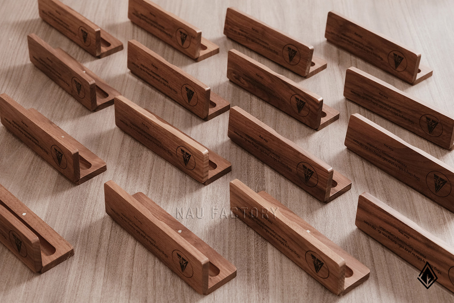 hộp bút gỗ Walnut