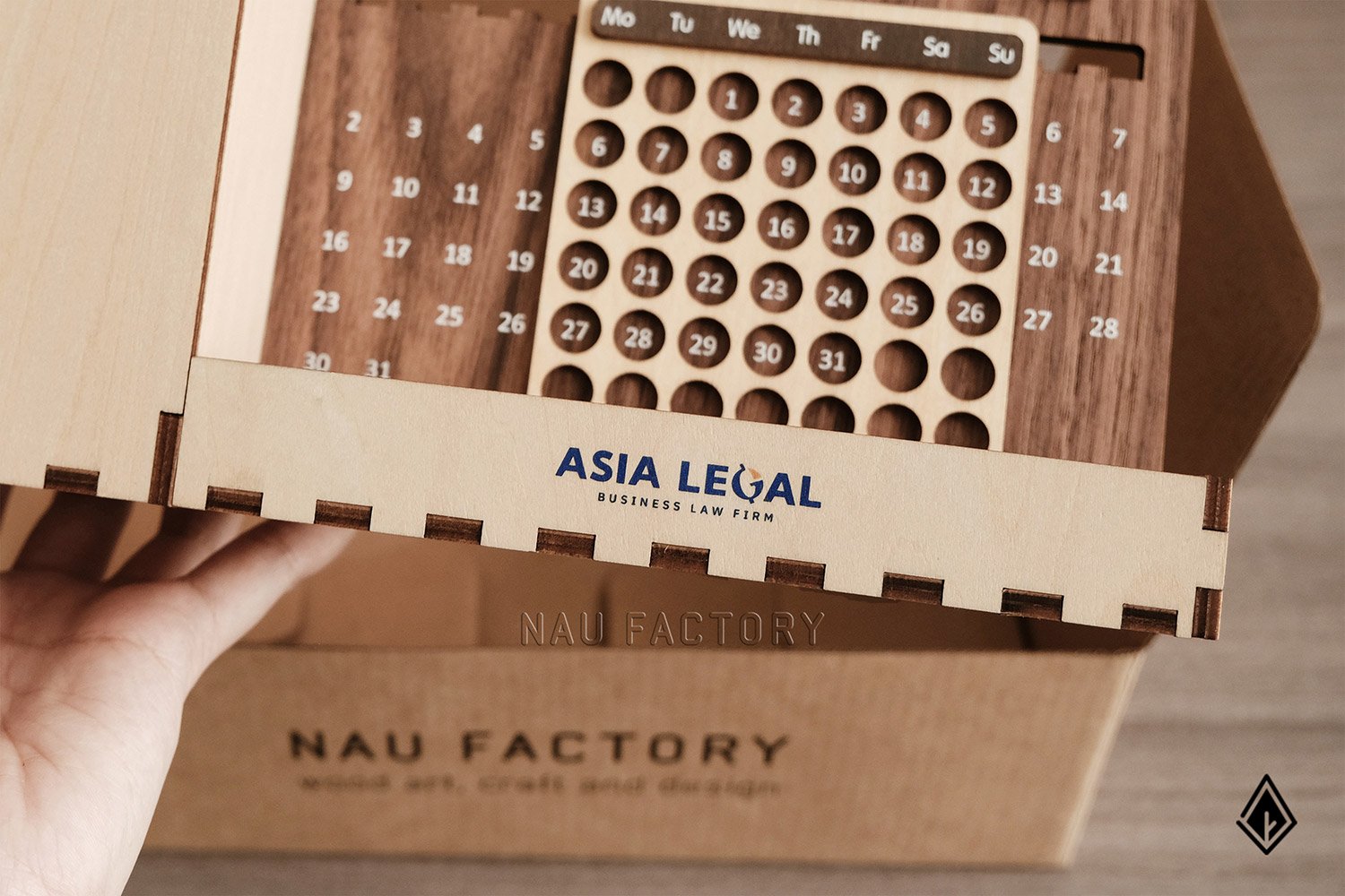 Lịch gỗ vạn niên