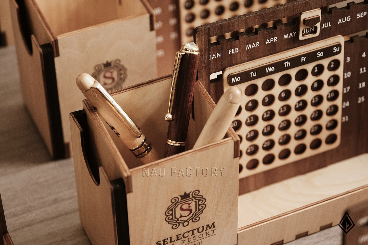 Lịch gỗ vạn niên