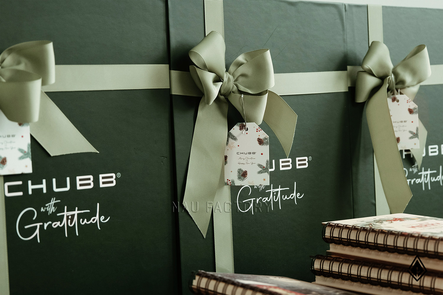 Lịch gỗ form ngang