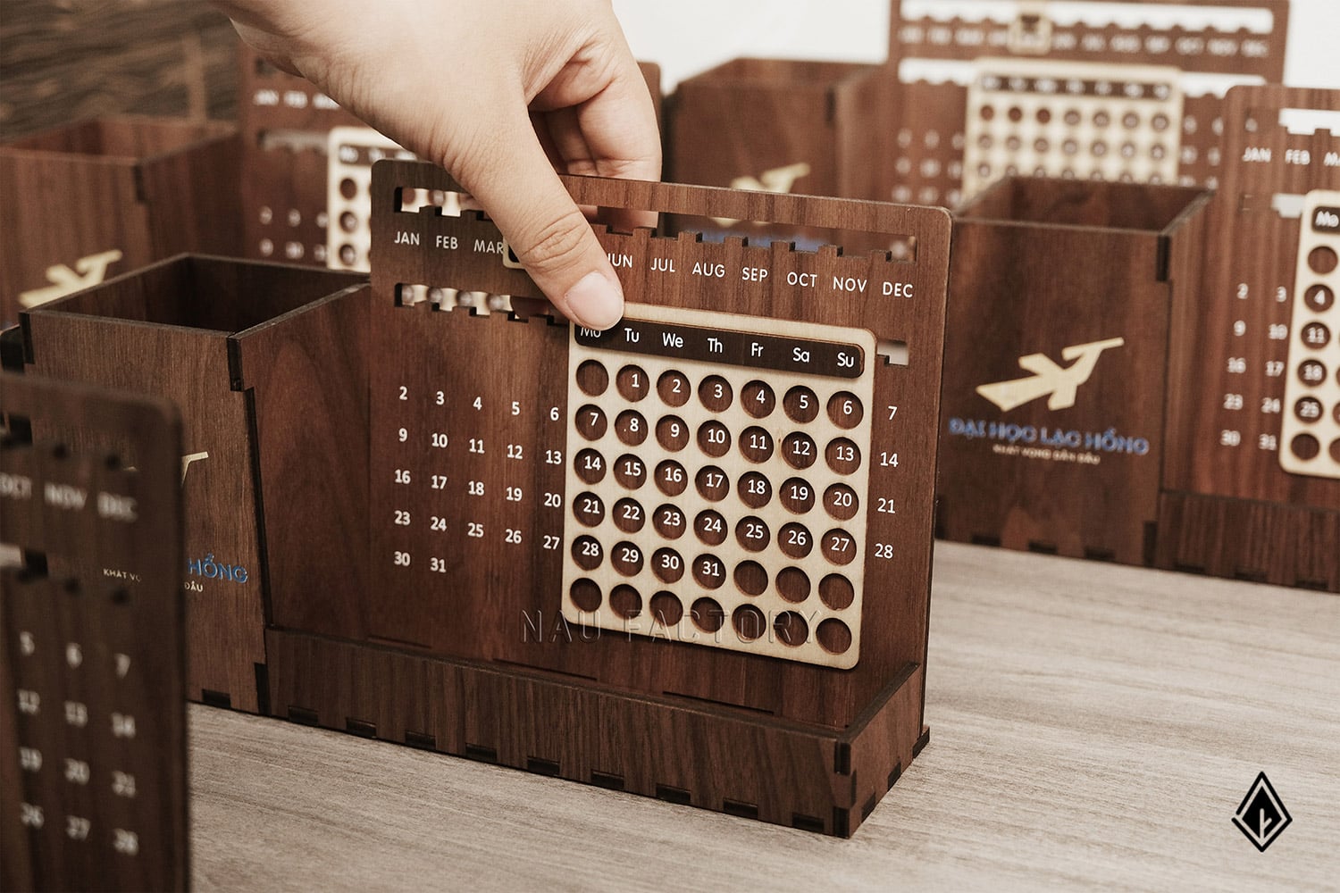 Lịch gỗ vạn niên