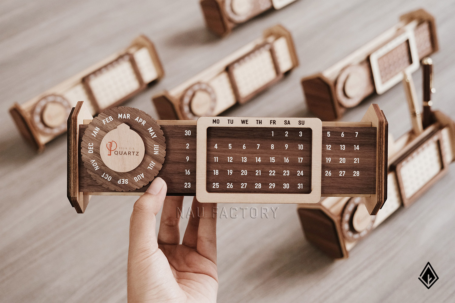 Lịch gỗ vạn niên