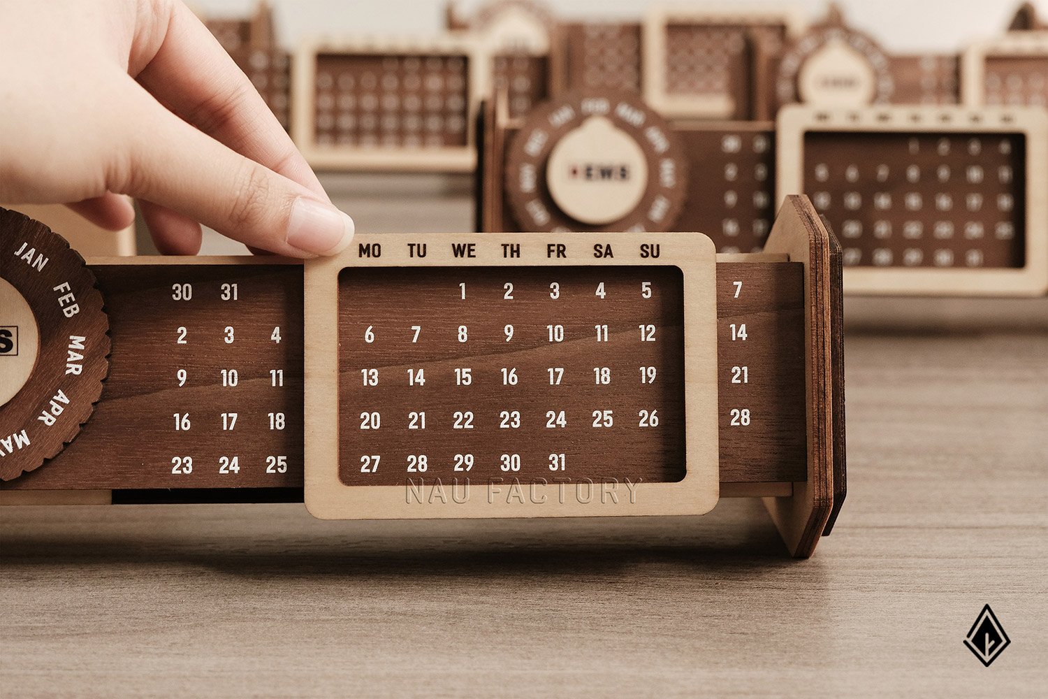 Lịch gỗ vạn niên