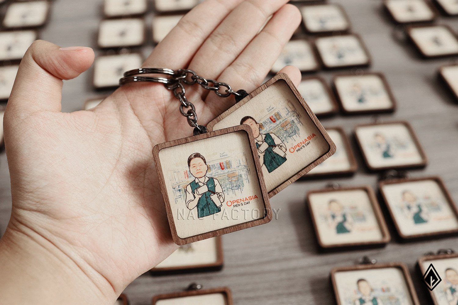 Móc khóa gỗ