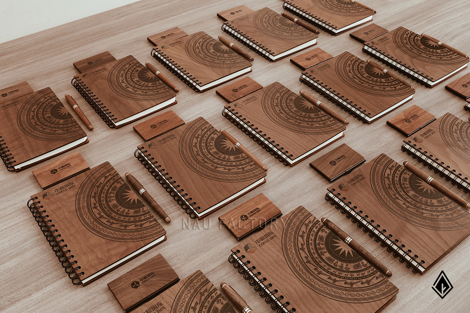 sổ bút gỗ Walnut