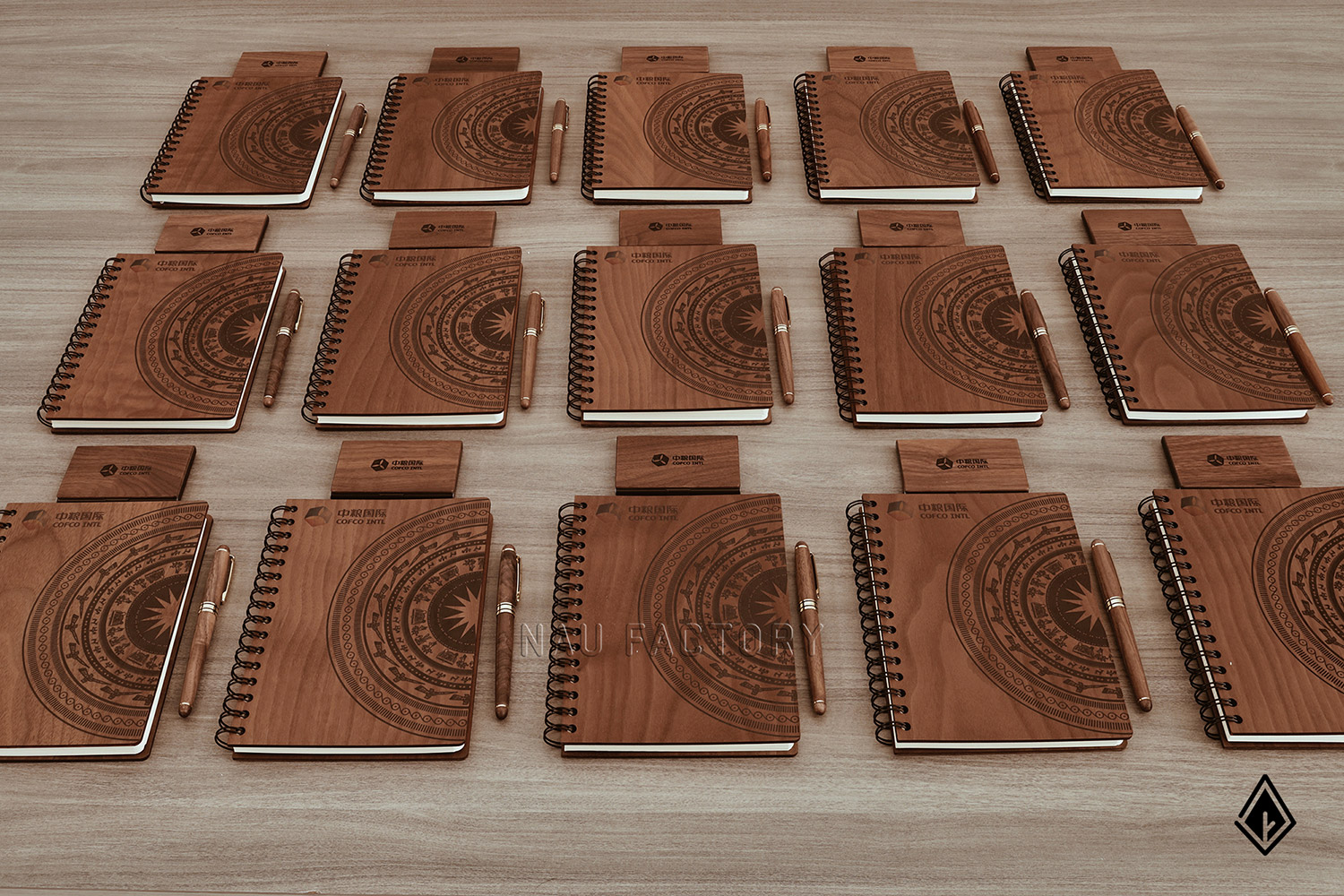 sổ bút gỗ Walnut