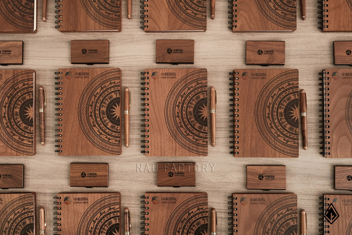 sổ bút gỗ Walnut