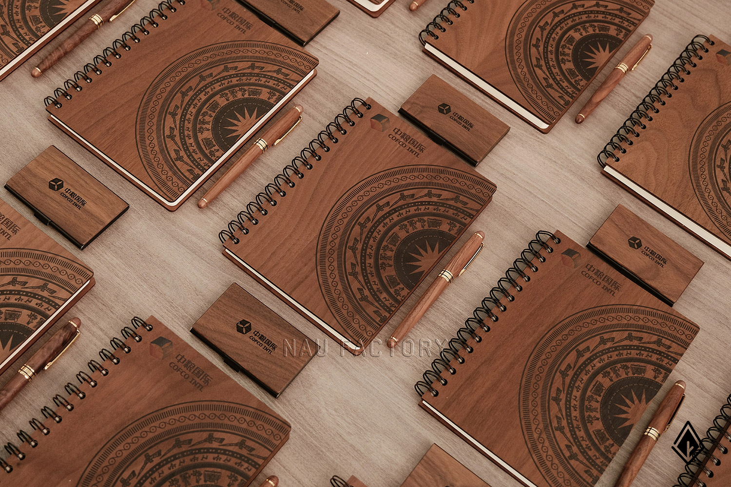 sổ bút gỗ Walnut