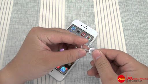 Cách chuyển số điện thoại từ iPhone sang sim đơn giản. - MobileWorld
