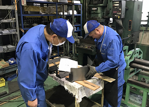 Tuyển 01 nam nghề gia công kim loại tháng 01 / 2023