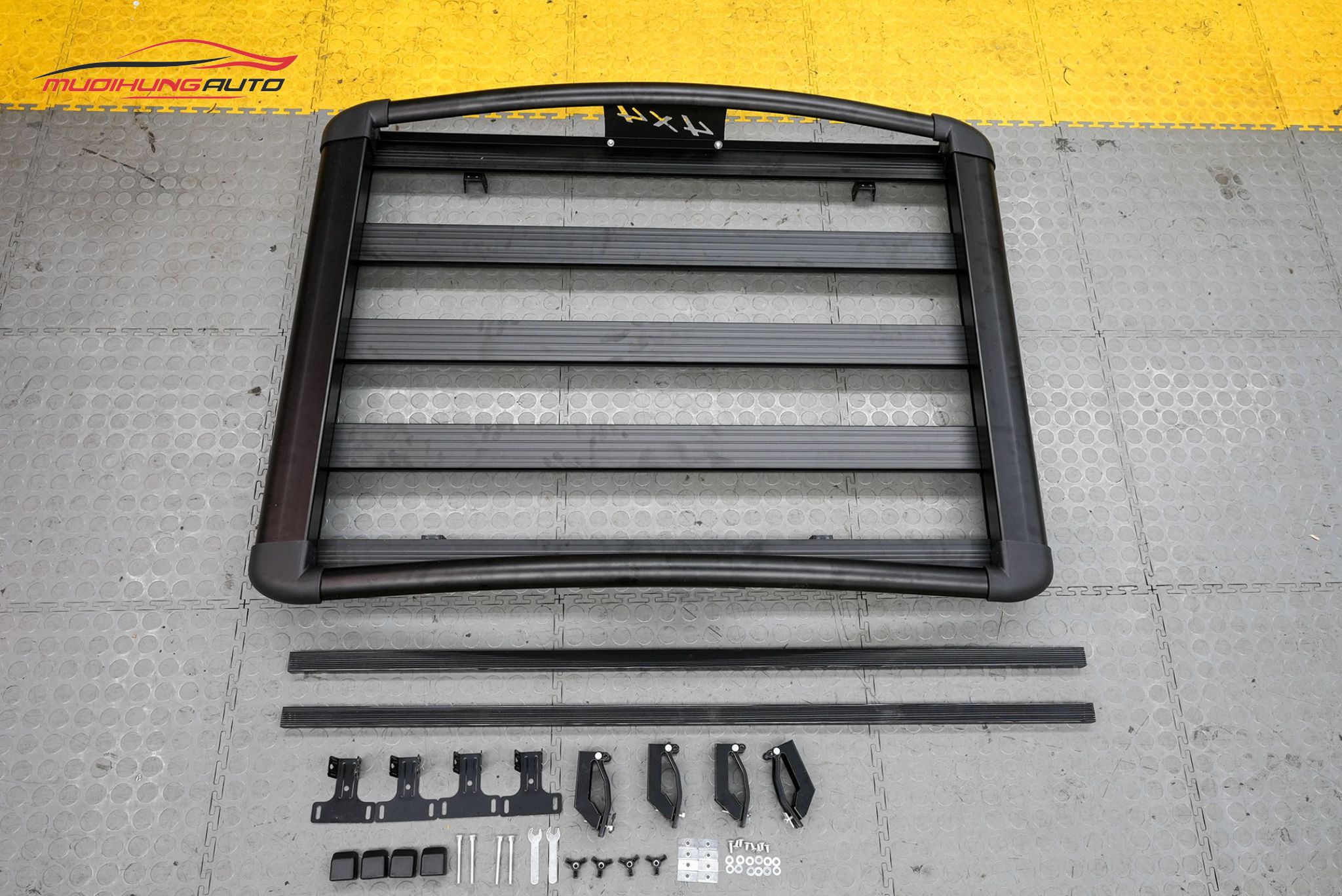 Lắp baga mui Yaki 129cm CP-439 xe Hyundai Santafe 2022
