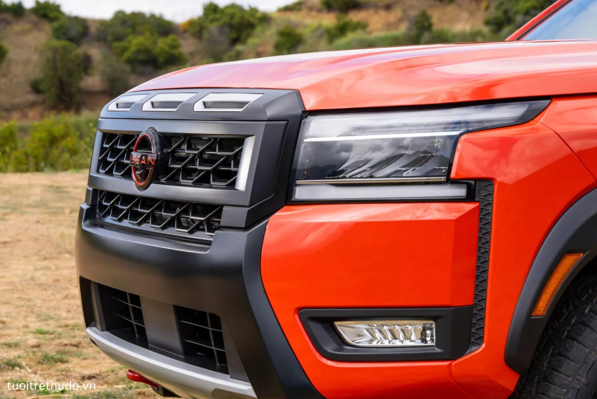 Nissan Navara 2025 - Đánh giá chung, thông số, giá lăn bánh mới nhất 3/2025