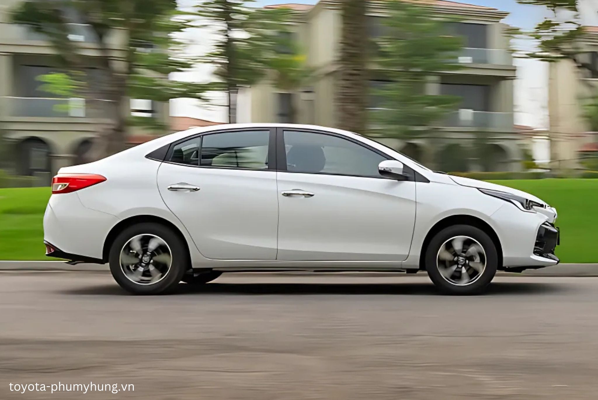 Toyota Vios 2025 - Đánh Giá Chung, Thông Số, Giá Lăn Bánh Mới Nhất 5/2025
