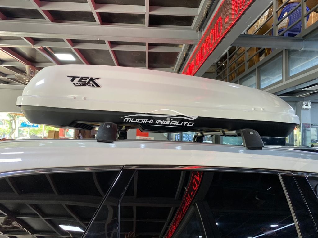 Top Những Món Phụ Kiện Trang trí Không Thể Thiếu Cho Xe Hyundai Santafe 2022