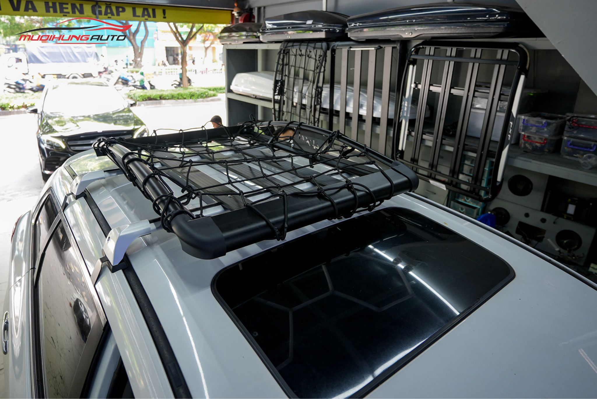 Lắp baga mui Yaki 129cm CP-439 ô tô Mazda CX9