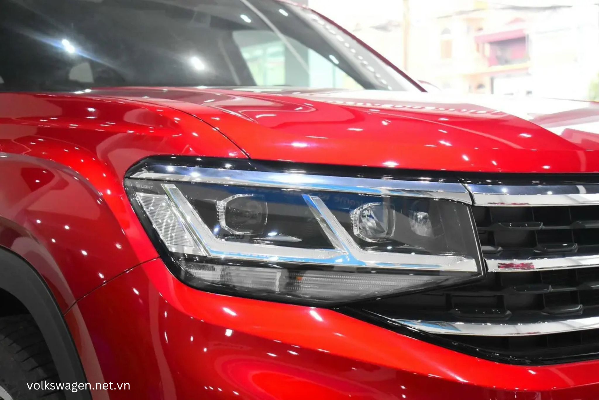 Volkswagen Teramont 2025 trang bị hệ thống đèn LED cos/pha