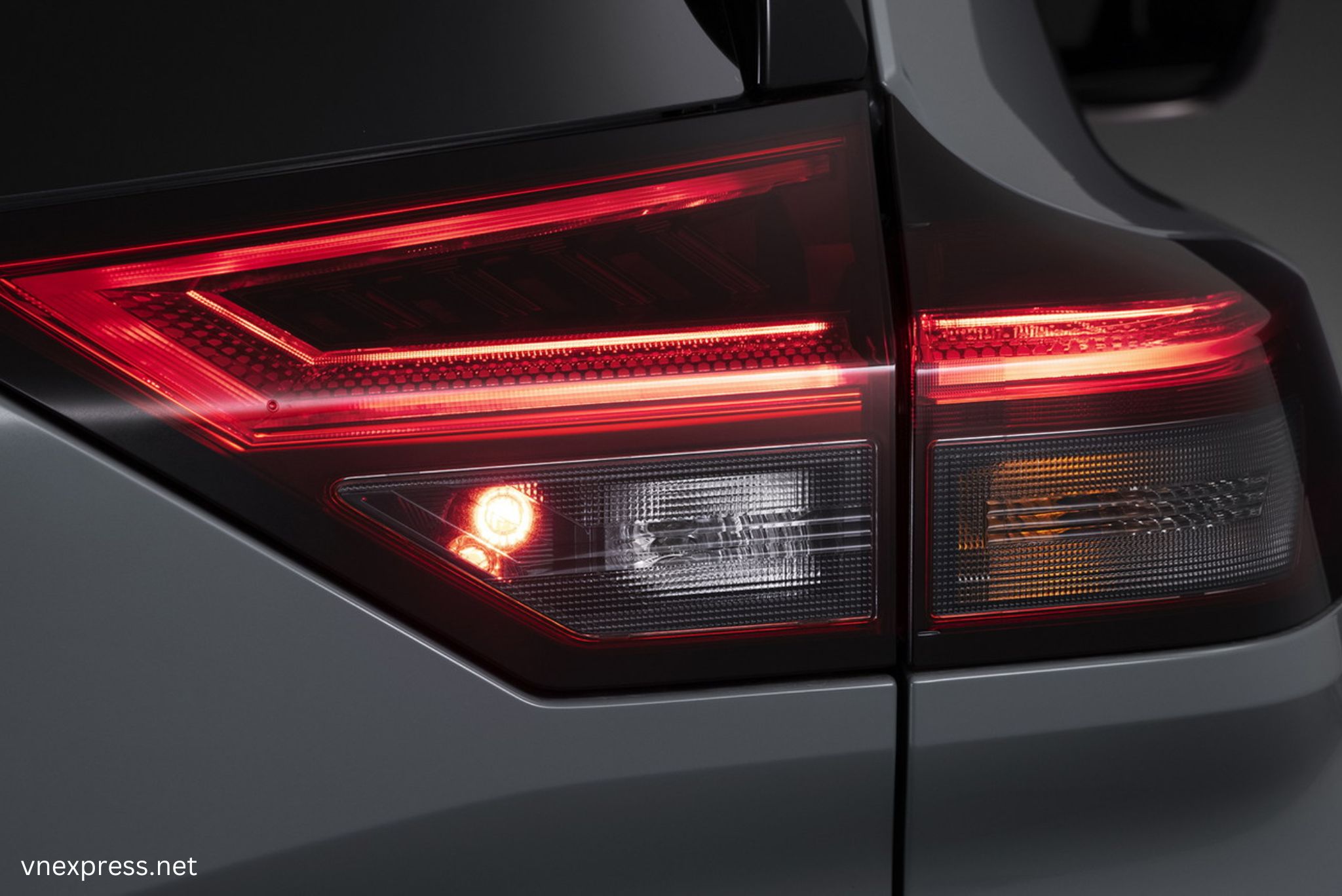 Nissan X-Trail 2025 với cụm đèn hậu sắc sảo