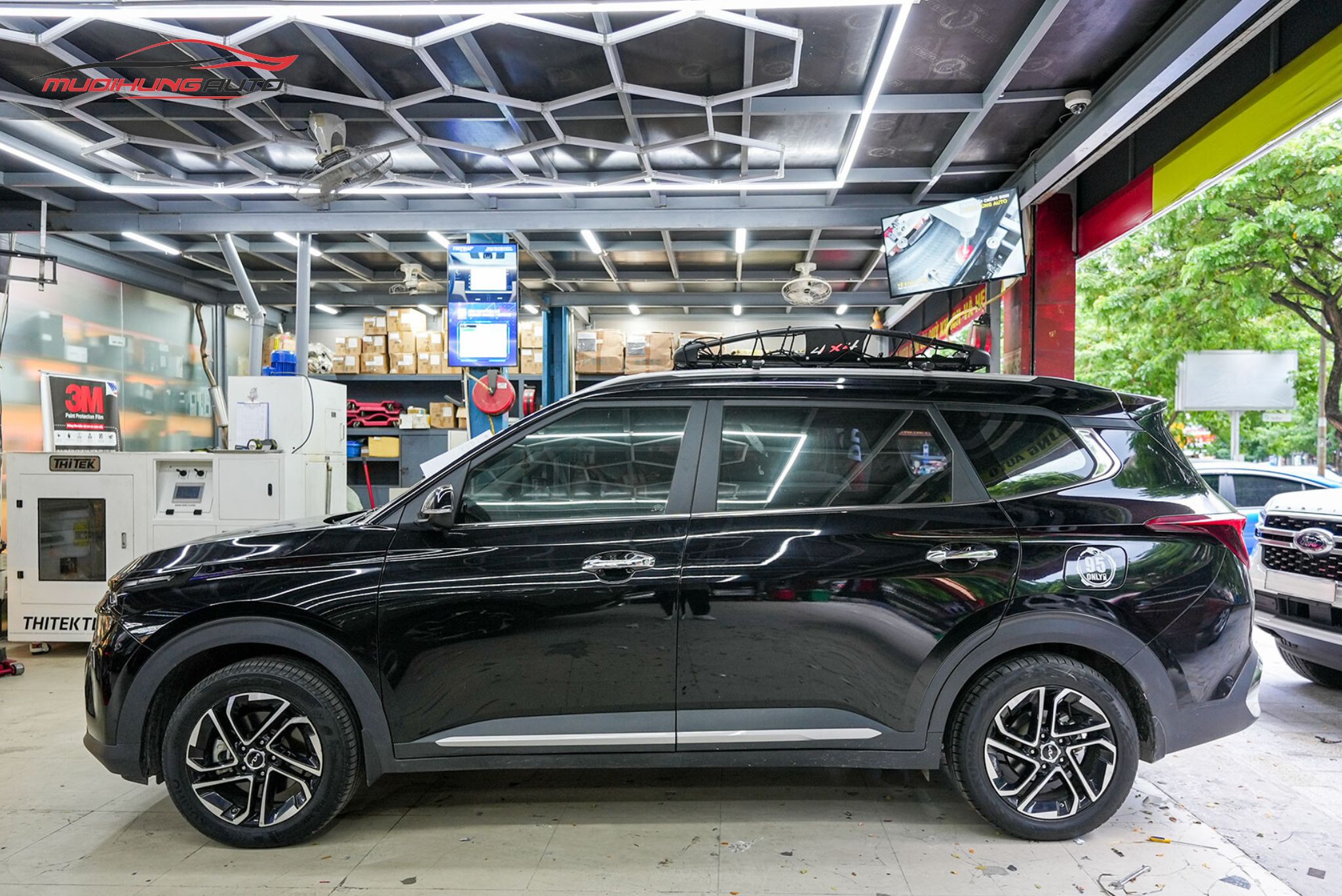 Lắp baga mui Yaki 129cm CP-439 xe Kia Carens 2023