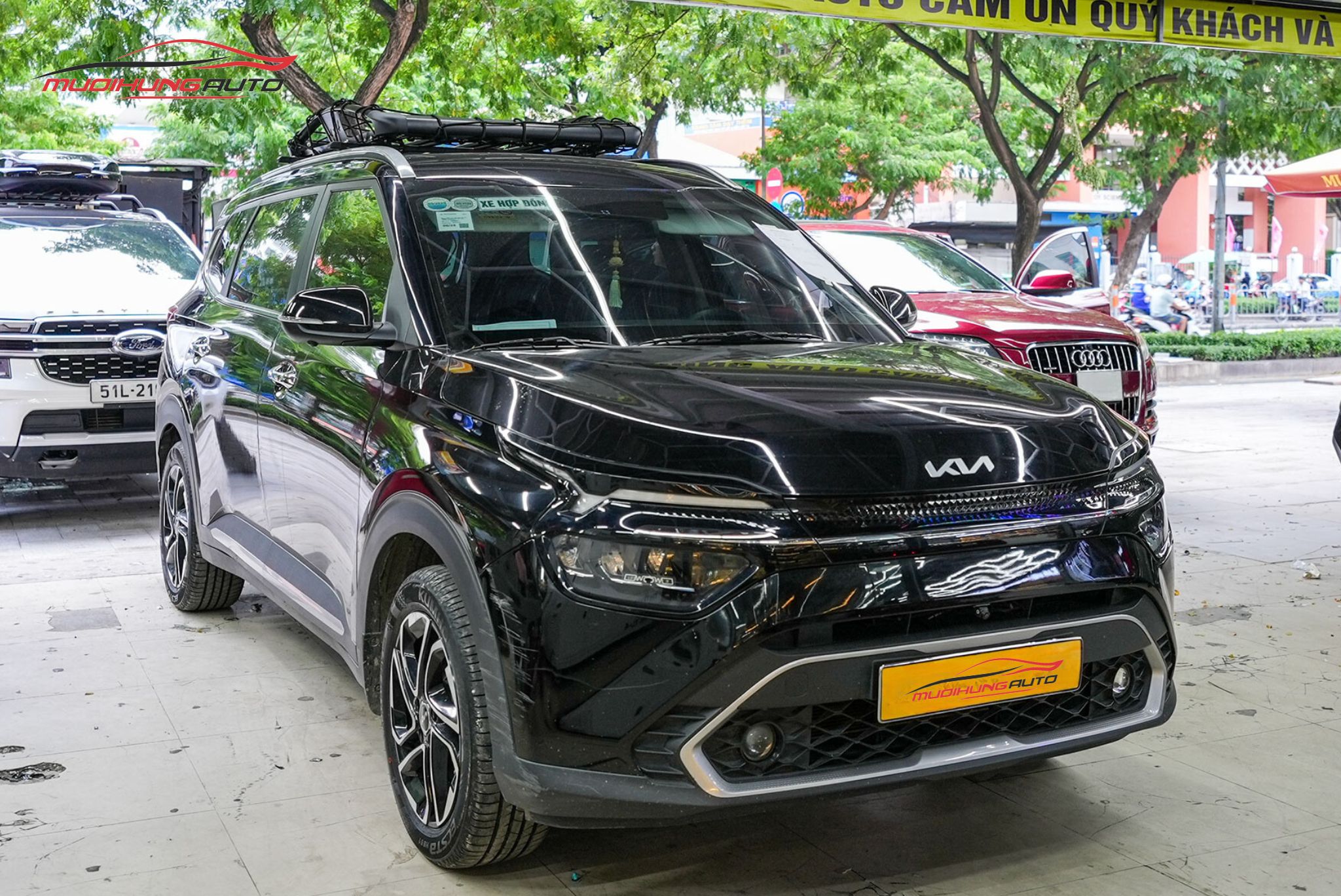 Lắp baga mui Yaki 129cm CP-439 cho ô tô Kia Carens 2023