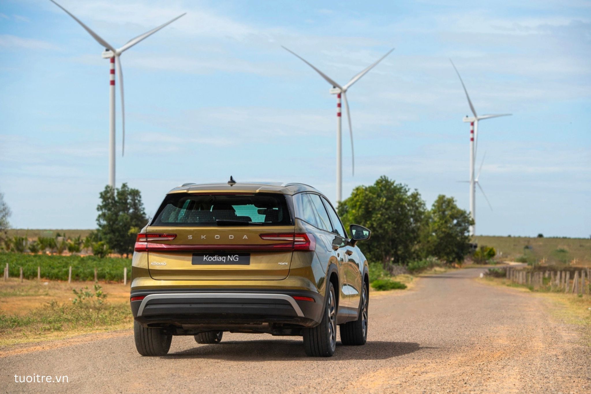 Skoda Kodiaq 2025 trang bị cụm đèn LED mới ở đuôi xe