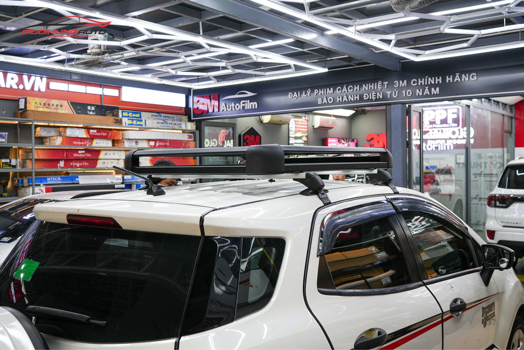 Baga mui Yaki 127cm CP-307 cho xe Ford Ecosport 2018